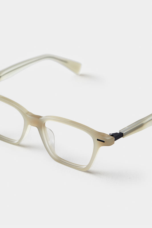 THE CUT 15 - Milky Grey