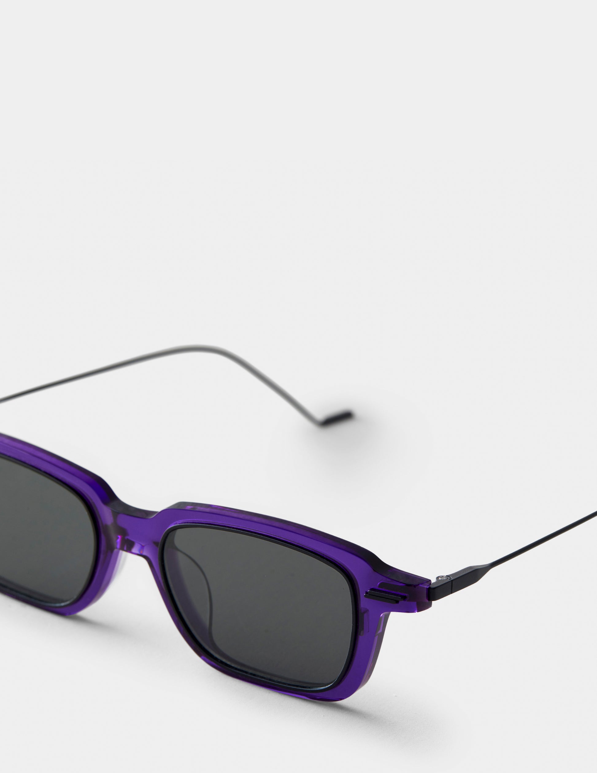 Purple-Mirror-Iron-4