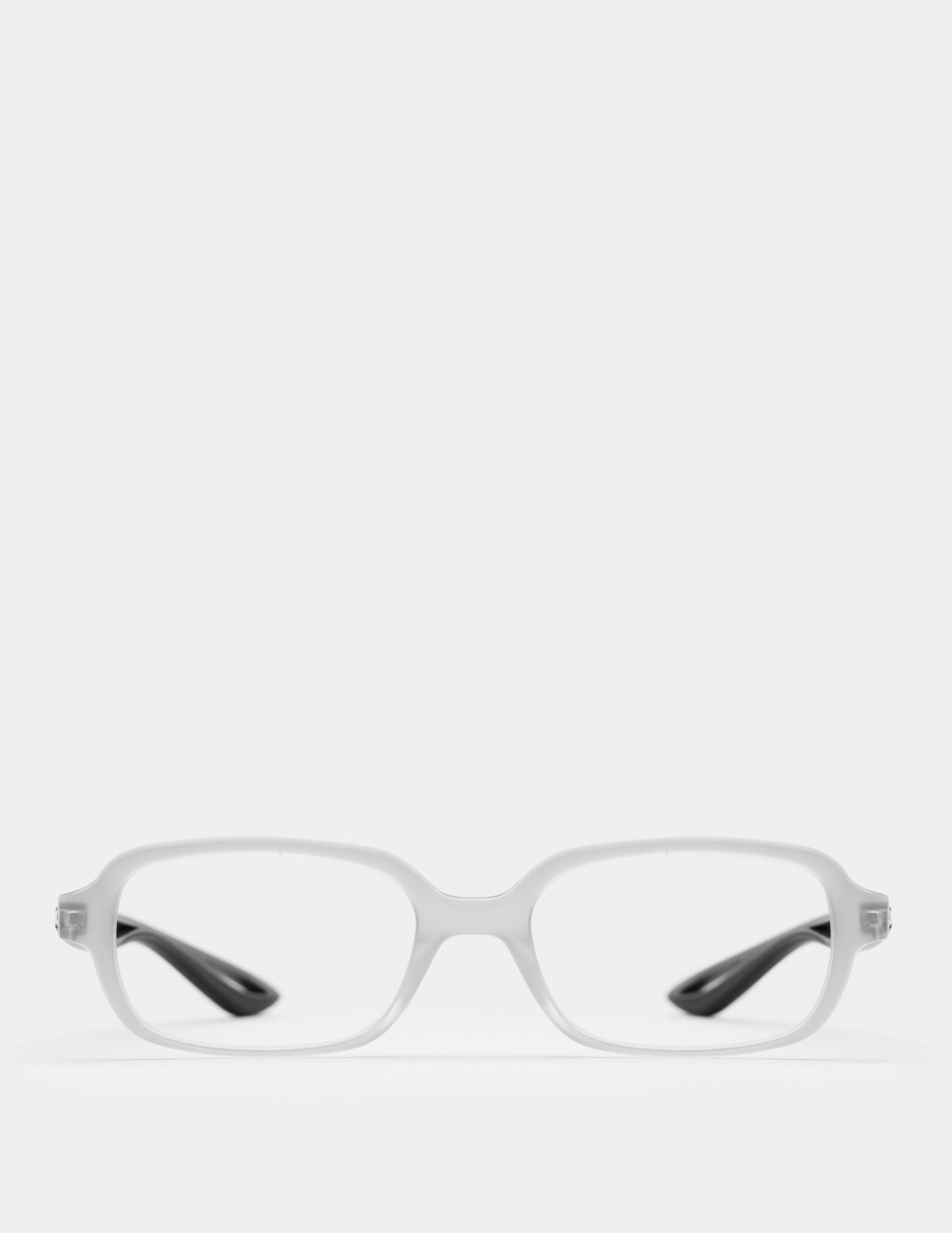 Milky-Grey-2
