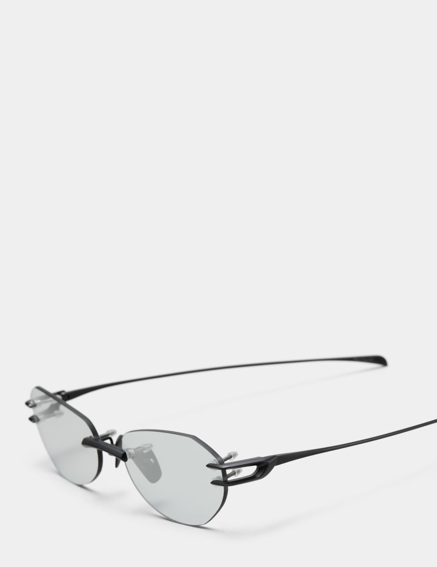 Black-Silver-4