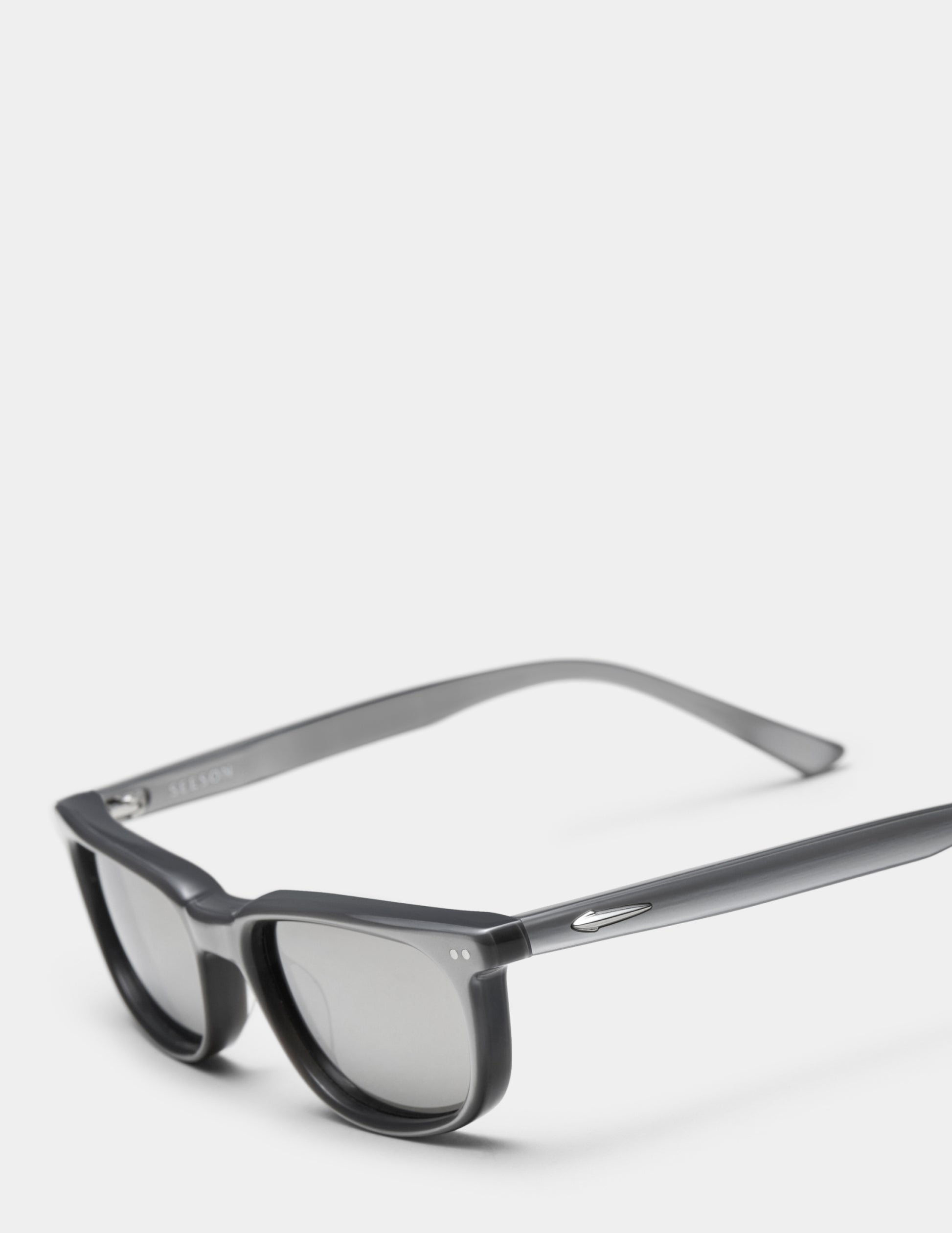 Metallic-Silver-Mirror-Silver-4