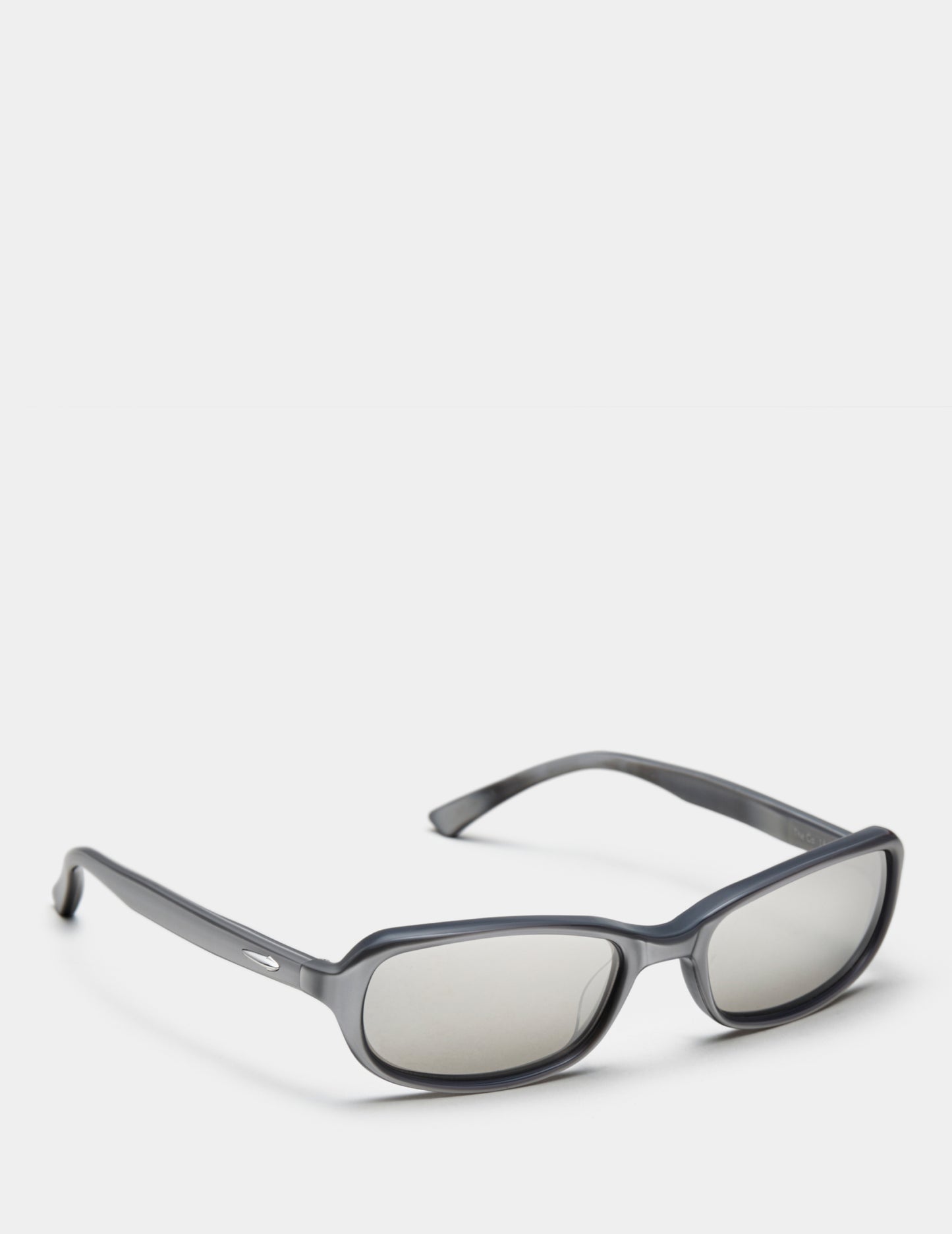 Metallic-Silver-Mirror-Silver-1