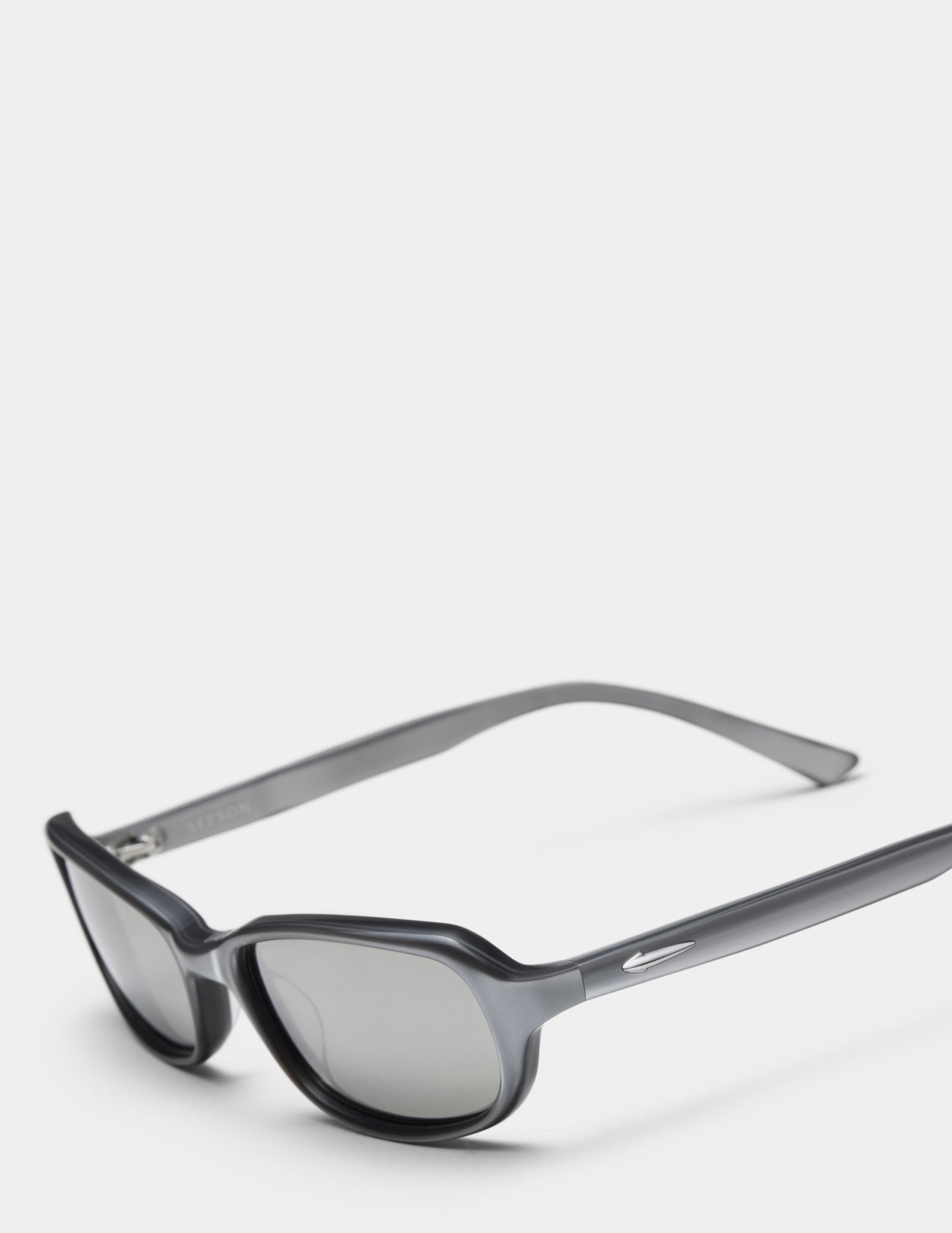 Metallic-Silver-Mirror-Silver-4