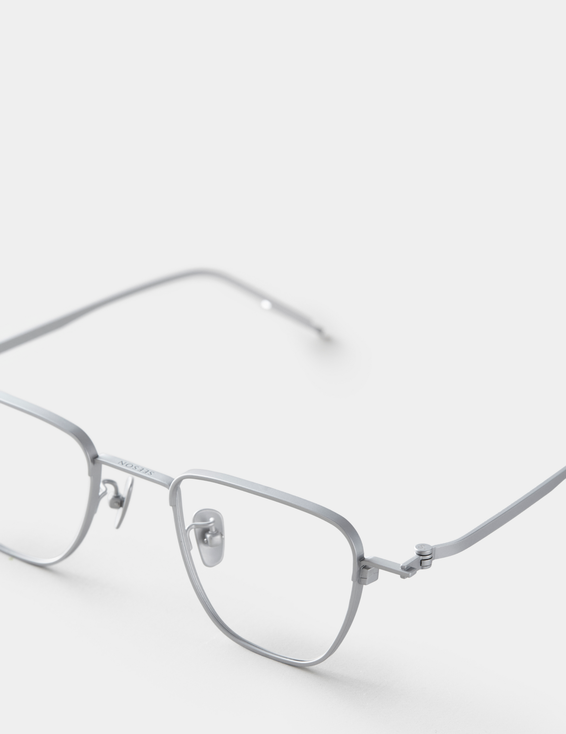Matte-Silver-4