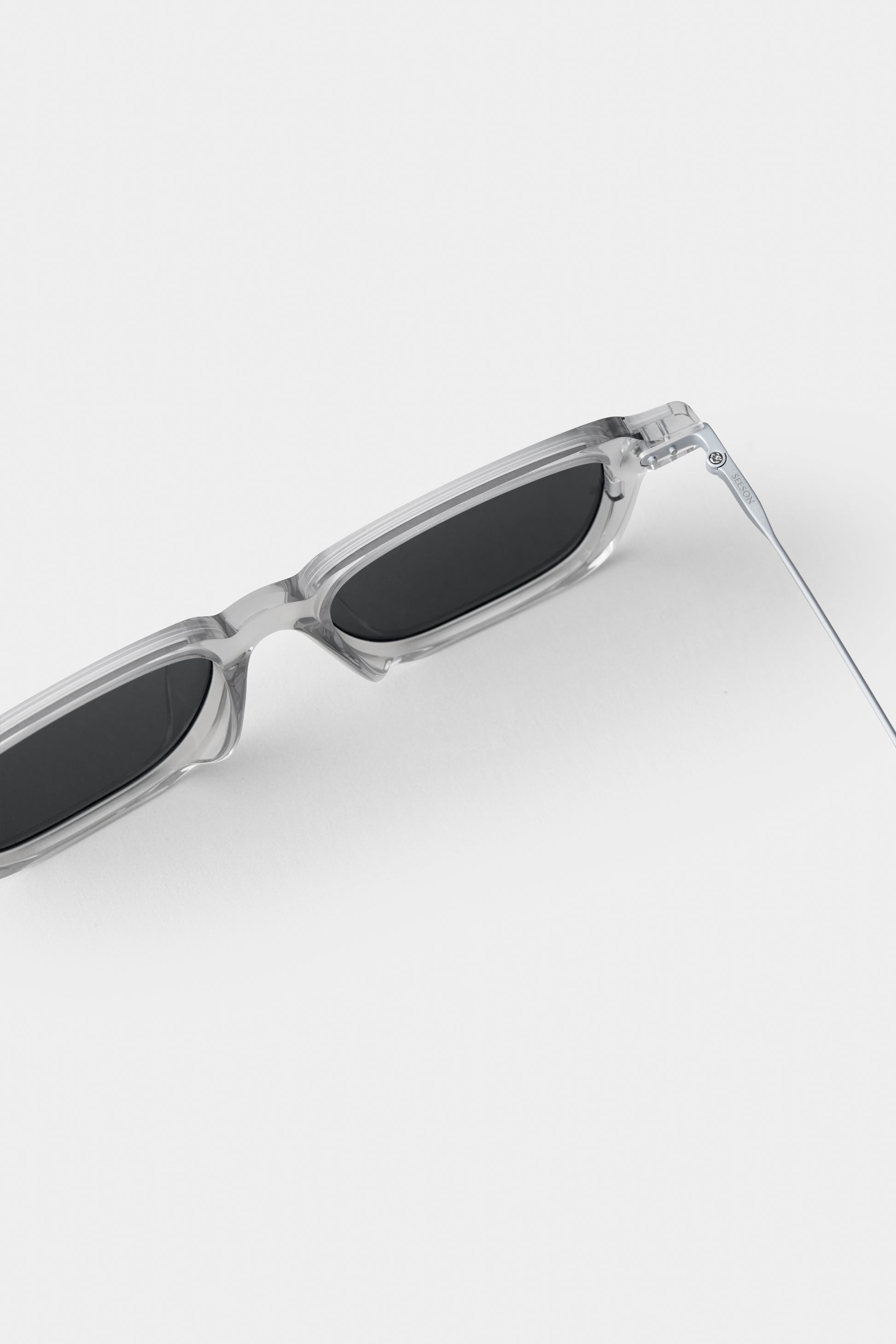 Grey - Mirror Iron