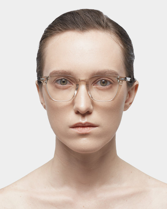TRANSPARENT BEIGE